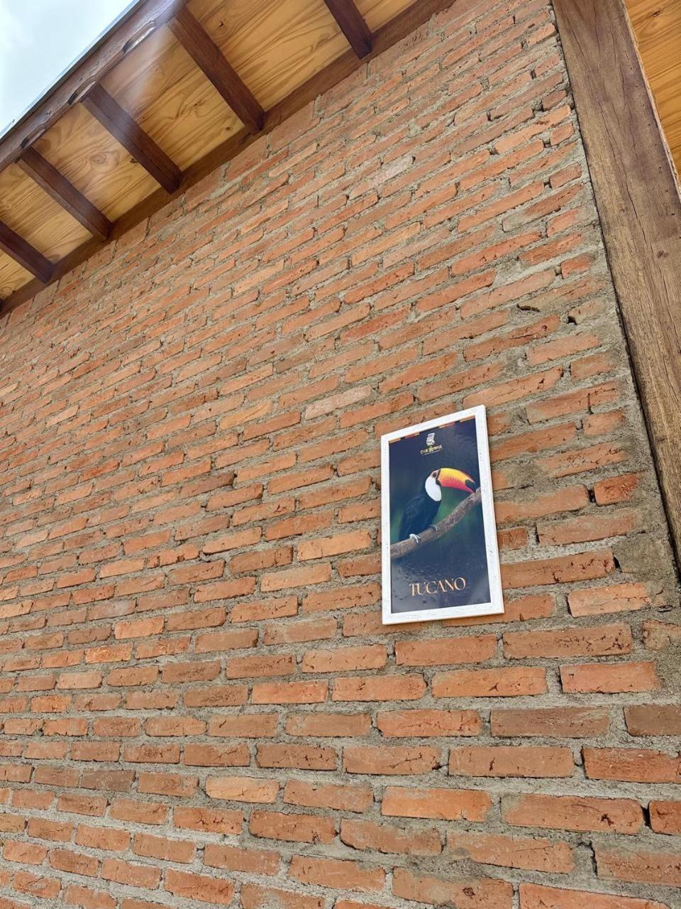 Chacrinha Pousada E Restaurante Chale Tucano Caldas  Bagian luar foto
